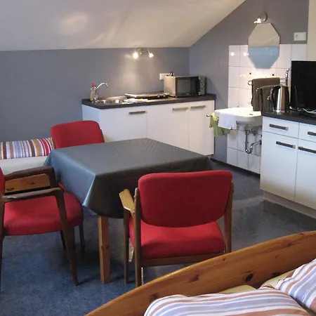 Taunusblick Und Penzion